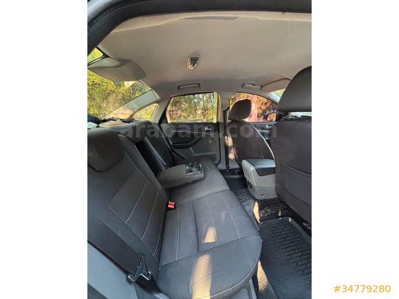 Otomatik Vites Acil Satılık Aile Aracı