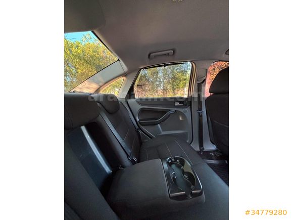 Otomatik Vites Acil Satılık Aile Aracı