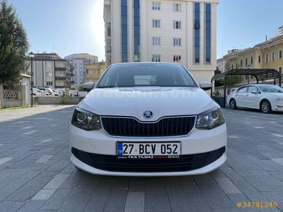Sahibinden Skoda Fabia 1.0 GreenTec Ambition 2015 Model 