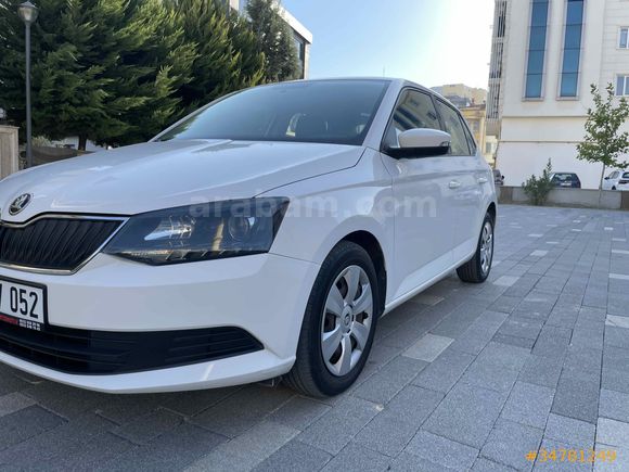 Sahibinden Skoda Fabia 1.0 GreenTec Ambition 2015 Model 