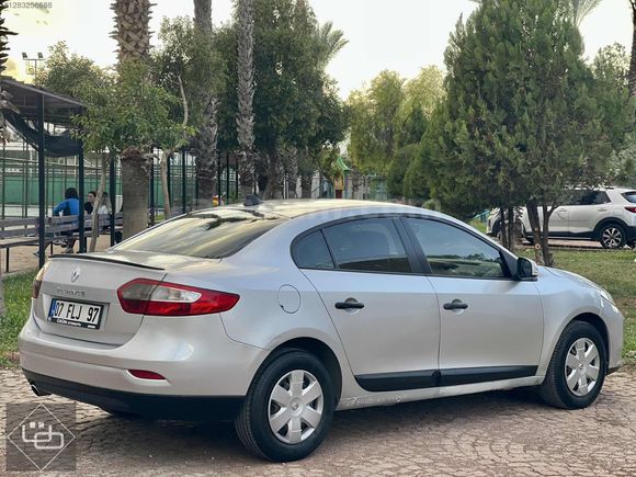 ÜZÜN'DEN RENAULT FLUENCE 1.5 dCİ 12 YILLIK BİNİCİDEN