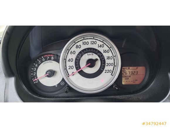 DEĞİŞENSİZ Mazda 2 1.3 Go 2009 Model