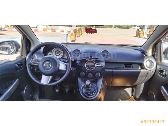 DEĞİŞENSİZ Mazda 2 1.3 Go 2009 Model