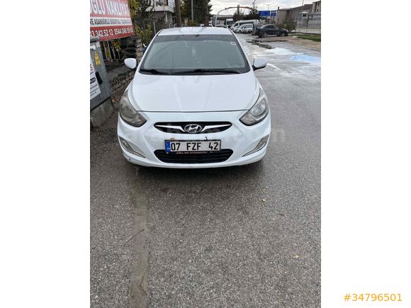 Sahibinden Hyundai Accent Blue 1.6 CRDI Biz 2014 Model otomatik vites ev alacağımdan dolayı acil satıyorum  fiyatı uygun tuttum bu yüzden 