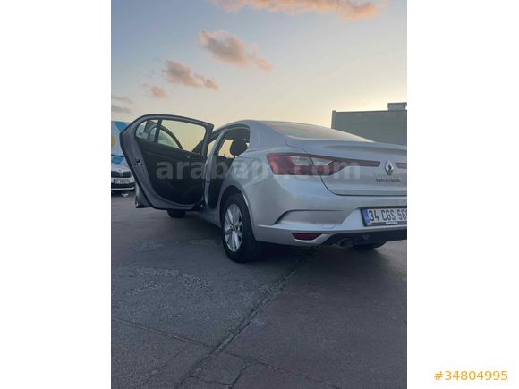 Sahibinden Renault Megane 1.5 dCi Touch 2019 Model 