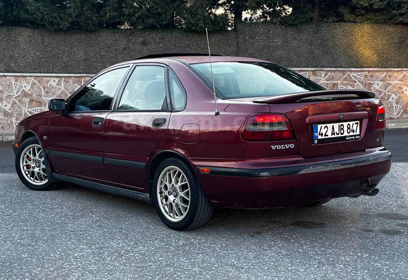Sahibinden Volvo S40 1.9 T4 1998 Model Konya 402.000 km Bordo 6