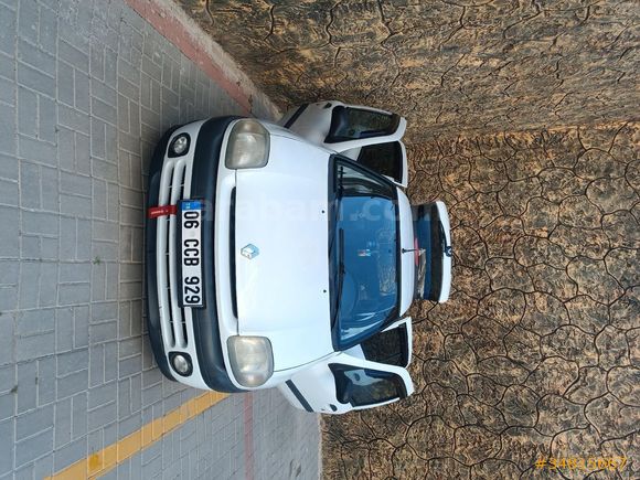 Sahibinden Renault Clio 1.4 RTA 1999 Model  218.000 km klimasız