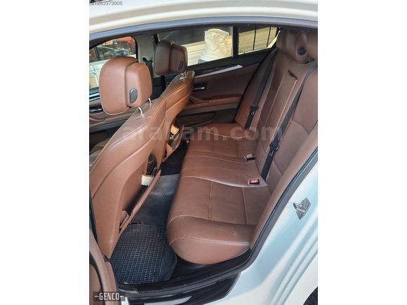 2011 BMW 5.20 D PREMİUM 5 BÖLGE CAMERA MAKAM PERDE