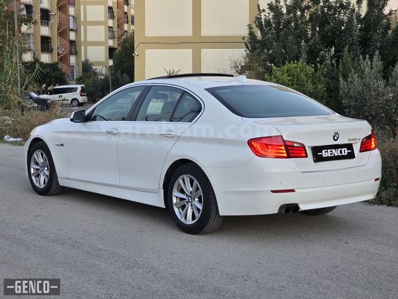 2011 BMW 5.20 D PREMİUM 5 BÖLGE CAMERA MAKAM PERDE