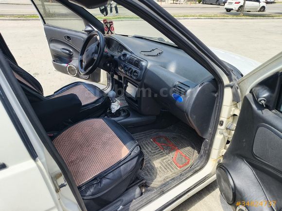 Sahibinden Ford Escort 1.6 Classic 2000 Model Ankara