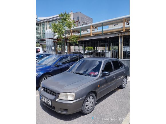 SATILIK Hyundai Accent 1.3 LX KLİMALI 2002 Model