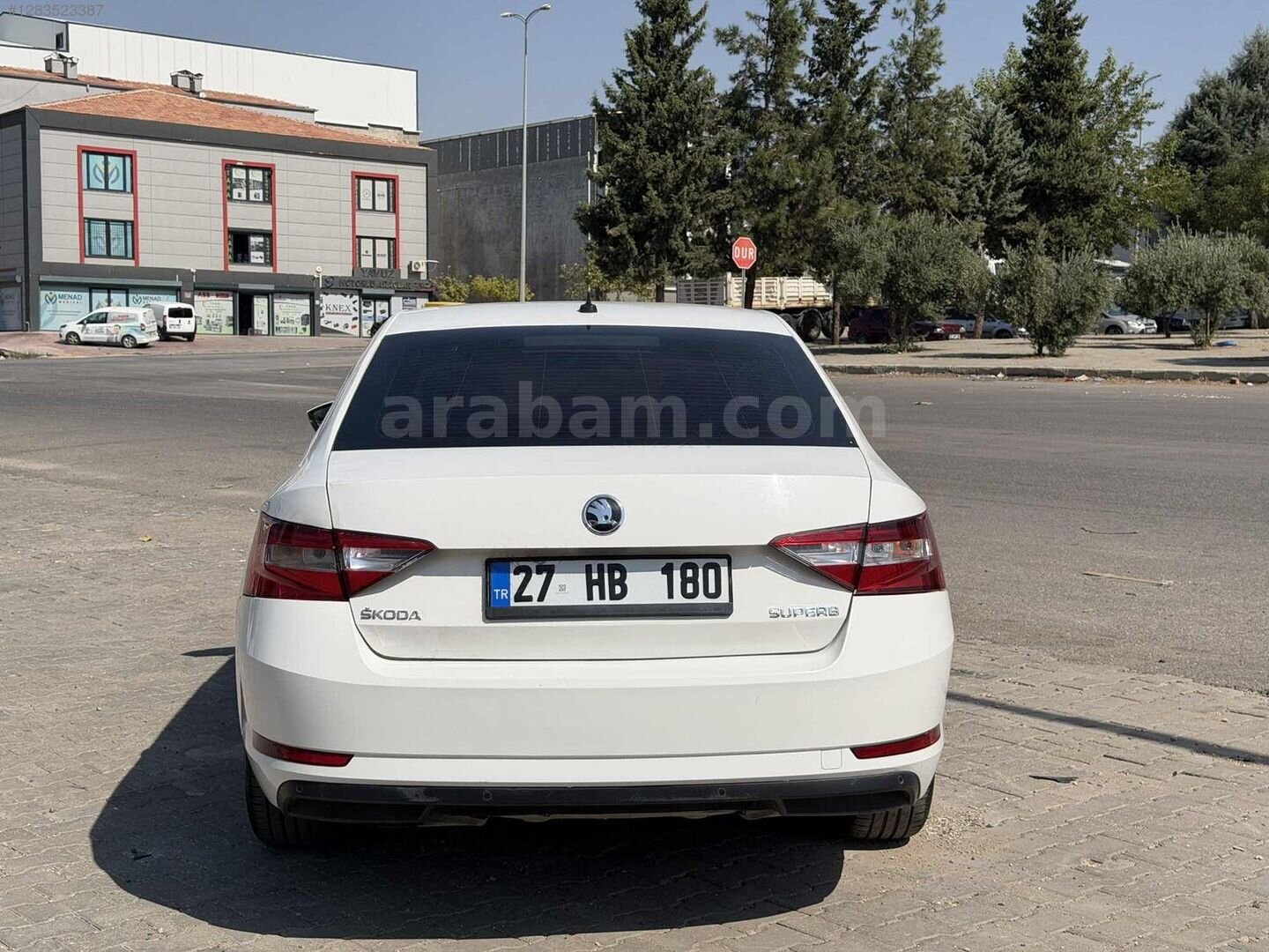 2017 SUPERB 1.6 TDİ 120 HP OTOMATİK İKİ PARÇA BOYA HASAR KAYITLI 4