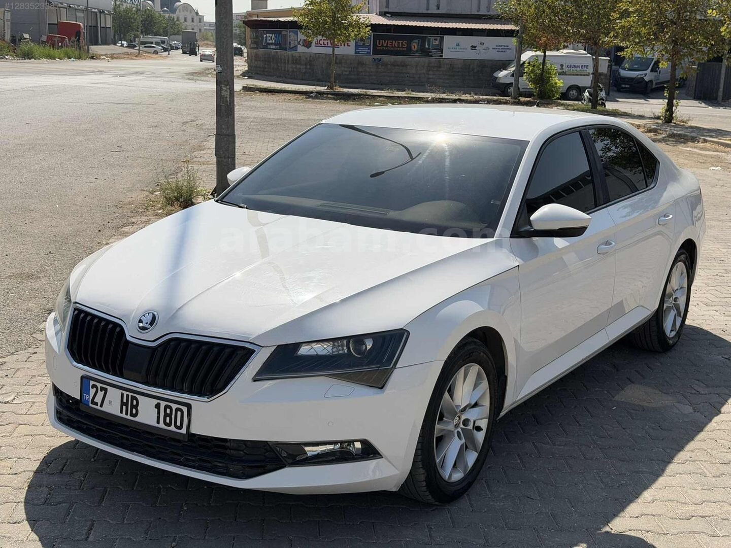2017 SUPERB 1.6 TDİ 120 HP OTOMATİK İKİ PARÇA BOYA HASAR KAYITLI 6