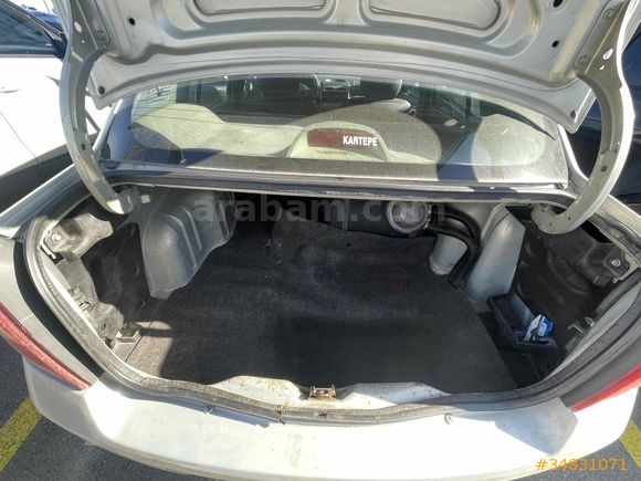 Sahibinden Renault Clio 1.4 RNA 2000 Model 