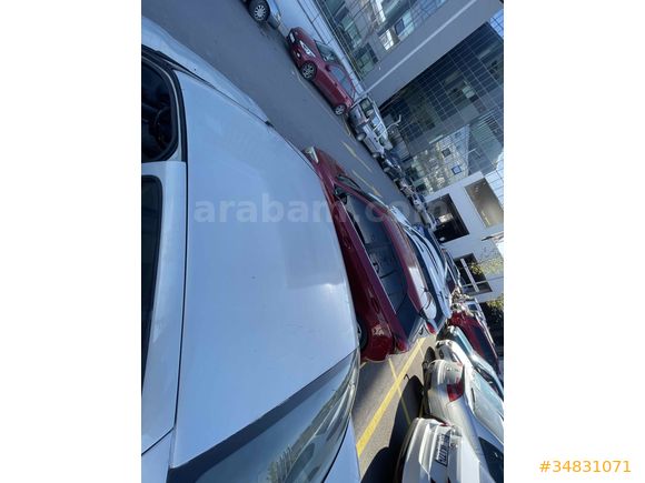 Sahibinden Renault Clio 1.4 RNA 2000 Model 