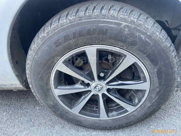 Sahibinden Renault Clio 1.4 RNA 2000 Model 