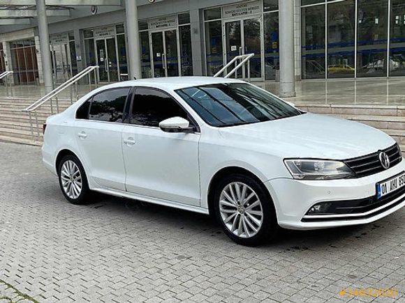Volkswagen Jetta 1.4 TSi BlueMotion Highline 2017 Model