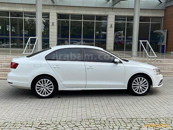 Volkswagen Jetta 1.4 TSi BlueMotion Highline 2017 Model