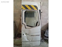 mercedes Sprinter sağ sol arka bagaj kapağı