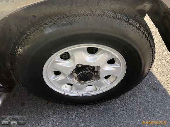 Galeriden Suzuki Vitara 1.6 JLX 1994 Model İstanbul 60.217 km Gri