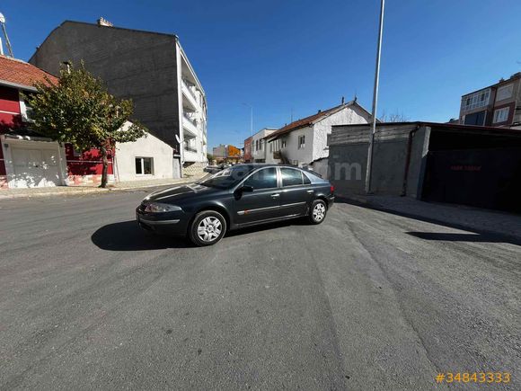 Sahibinden Renault Laguna 1.6 Privilege 2005 Model 