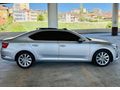 Skoda SuperB 1.6 TDI Elite Cam Tavan 2019 Model
