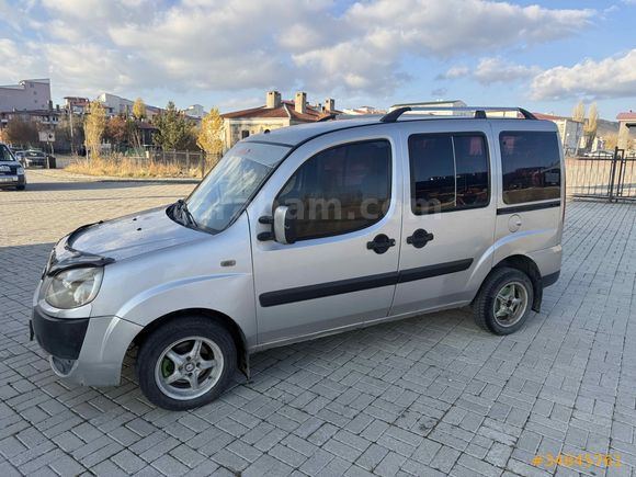 Galeriden Fiat Doblo Combi 1.3 Multijet Dynamic 2006 Model Kars