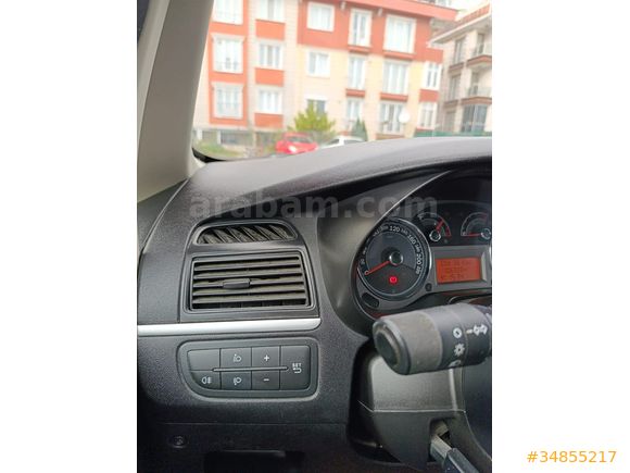 Orjinal KM ve Özelliklerde Full Bakımlı Orjinal LİNEA POP - Güzel Fiyata Kaçırılmaz Araç !