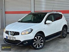YÜKSEL OTOMOTİV'DEN 2012 HATASIZ DEĞİŞENSİZ QASHAİ BLACK EDİTİON