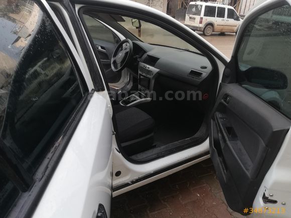 Galeriden Opel Astra 1.3 CDTI Essentia 2009 Model Hatay