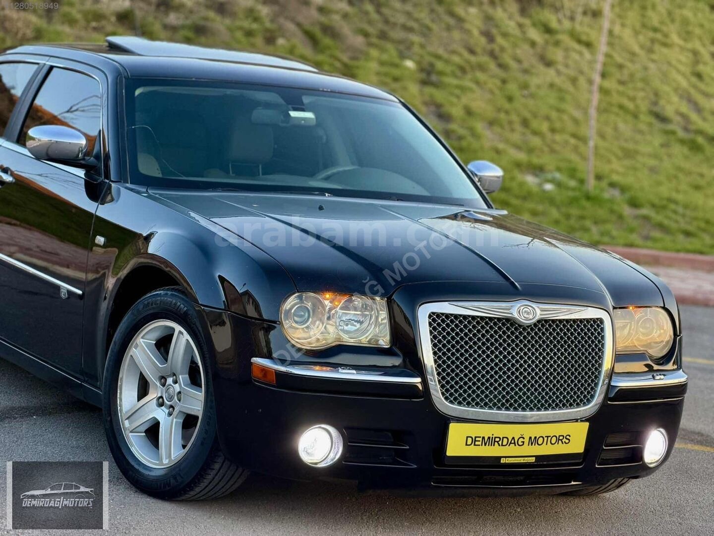 Galeriden Chrysler 300 C 3.0 CRD 2008 Model Ankara 390.000 km Siyah 6