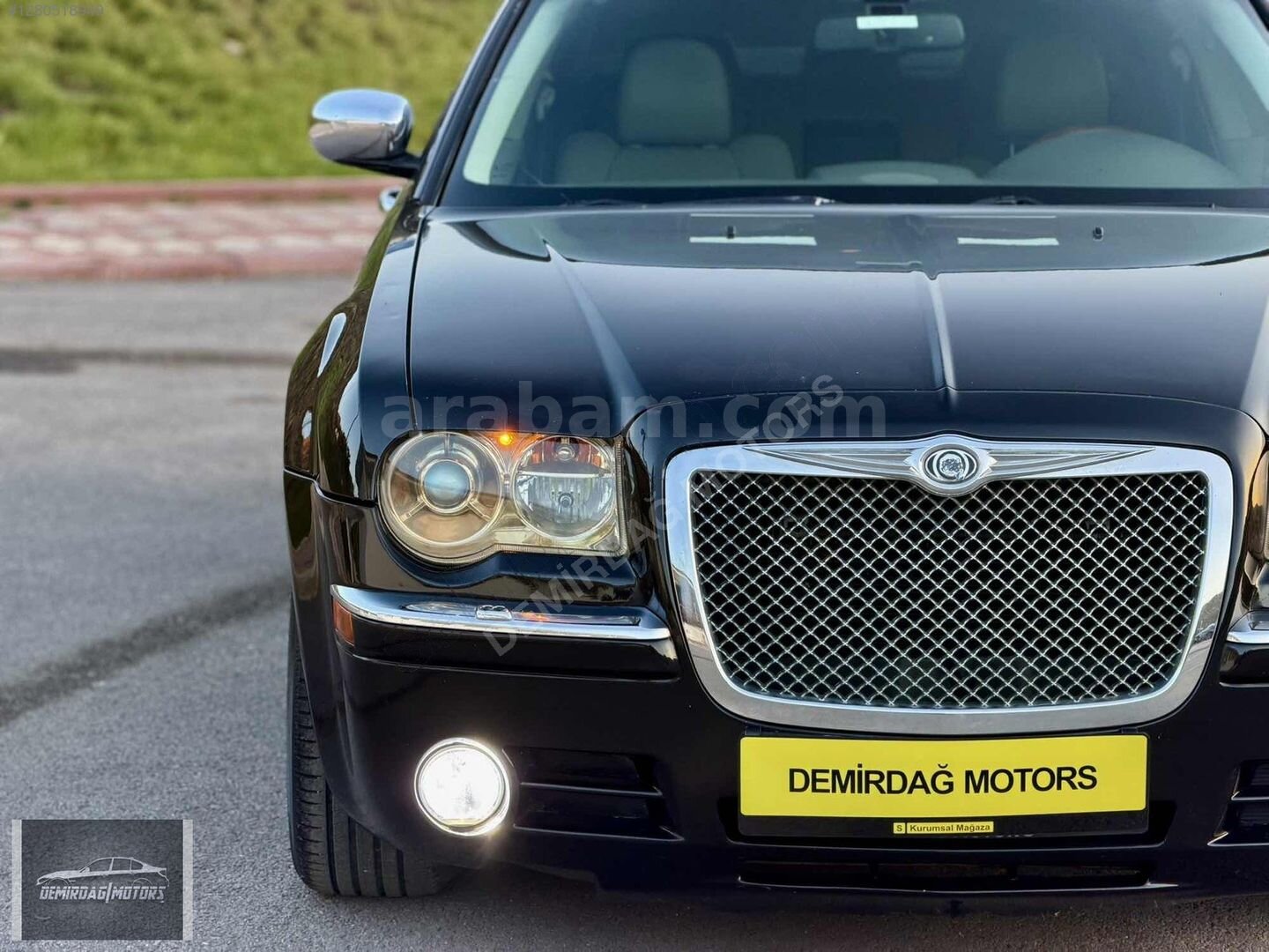 Galeriden Chrysler 300 C 3.0 CRD 2008 Model Ankara 390.000 km Siyah 7