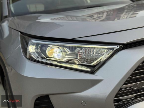 2020 TOYOTA RAV4 2.5 HYBRİD 4X4 P.XPACK-115"KM-DERİ-JBL-BOYASIZ