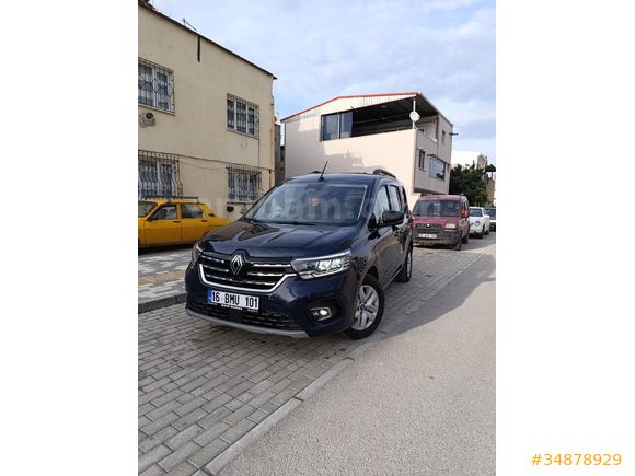 Sahibinden Renault Kangoo Multix 1.3 TCe Iconic 2024 Model