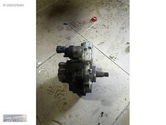 RENAULT TRAFİC 1.9 YAKIT POMPASI KONUK OTO 05366077016