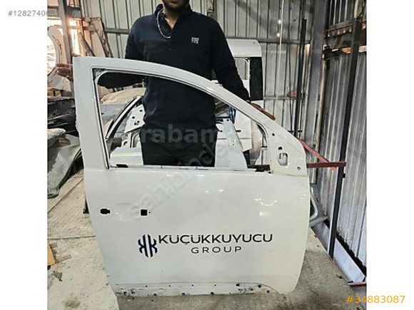 RENAULT EXPRESS BEYAZ SAĞ ÖN KAPI ORJINAL GÖÇÜKLÜK