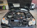 Hatasız boyasız Mercedes - Benz C 230 Kompressor Avantgarde 2005 Model İzmir