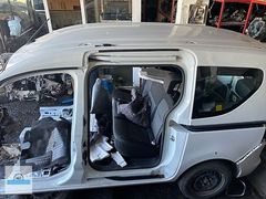 RENAULT EXPRESS TAVAN ARKA GÜÇMANLAR OTO 05355893658