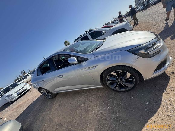 Sahibinden Renault Megane 1.6 dCi Icon 2017 Model  18 