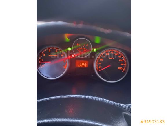 Sahibinden Peugeot 206+ 1.4 Urban Move 2012 Model 