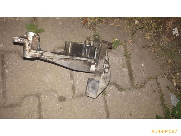 PEJO 405 MOTOR KULAĞI