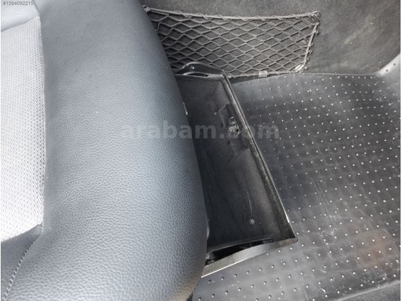 BURAK ŞAZ AUTO / BAKIMLARI YAPILMIŞ KUSURSUZ E 250