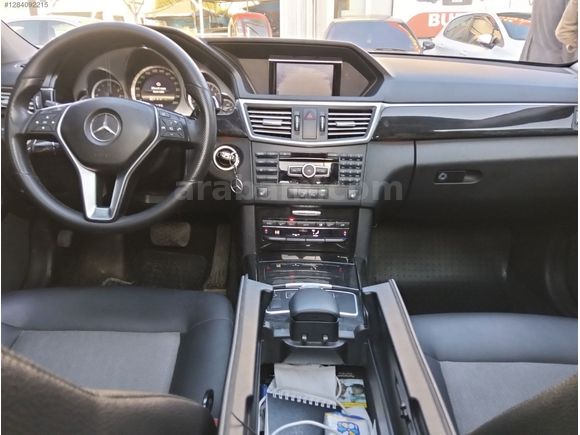 BURAK ŞAZ AUTO / BAKIMLARI YAPILMIŞ KUSURSUZ E 250