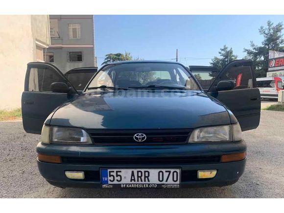 Sahibinden Toyota Corolla 1.6 GLi 1996 Model 4 cam otomatik klimalı 114 luk SCENİC.DOBLO.FİORİNO İLE TAKAS OLUR.  ( ACİL SATILIK