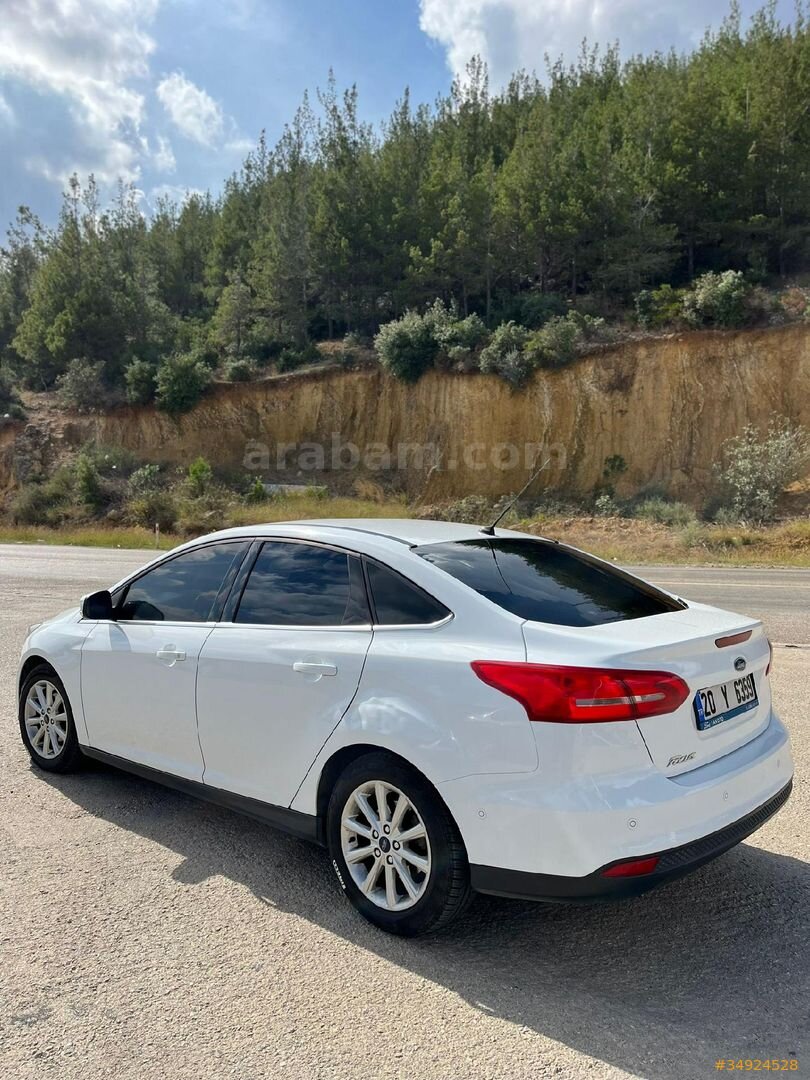 Sahibinden Ford Focus 1.6 TDCi Titanium 2015 Model Diyarbakır 203.000 km Beyaz 7