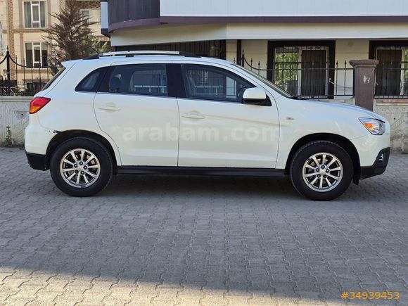 Sahibinden Mitsubishi ASX 1.6 MIVEC Invite 2011 Model