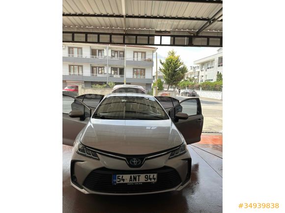 Sahibinden Toyota Corolla 1.8 Hybrid Dream 2019 Model 