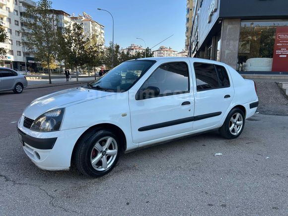 Sahibinden Renault Clio 1.4 Authentique 2003
