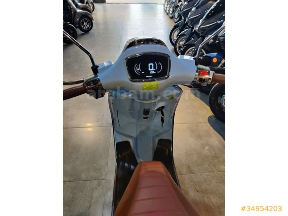 VOLTA RS4 50CC B SINIFI EHLİYET , TÜM KARTLARA VADE FARKSIZ 5-6 TAKSİT