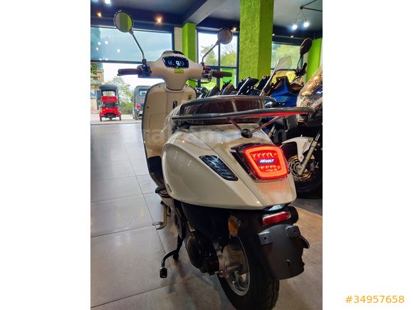 VOLTA RS4 50CC B SINIFI EHLİYET , TÜM KARTLARA VADE FARKSIZ 5-6 TAKSİT